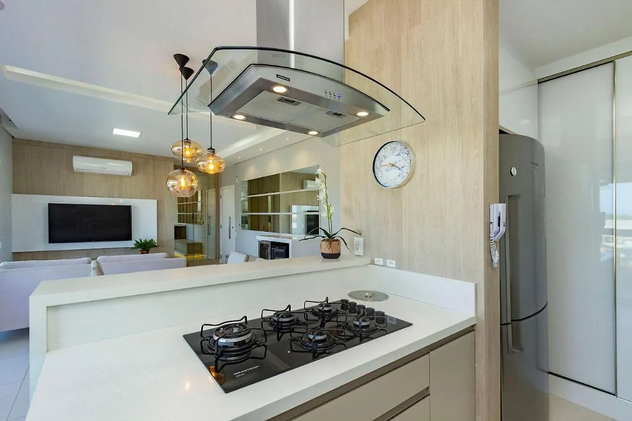 Punta Blu 102-9 - Apartamento De Alto Padrao Em Condominio Exclusivo, Quadra Poliesportiva - Piscina - Portaria 24H. Bombinhas