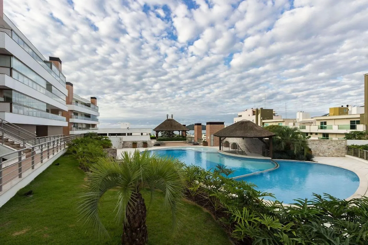 Apartment Punta Blu 102-9 - Apartamento De Alto Padrao Em Condominio Exclusivo, Quadra Poliesportiva - Piscina - Portaria 24H. Bombinhas